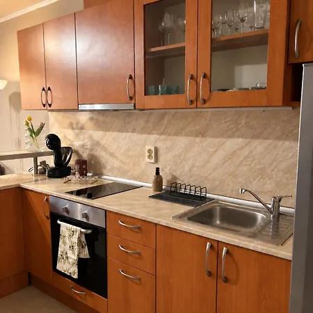 La Donna Lazur Apartment Burgas City