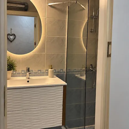 Apartment La Donna Lazur